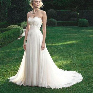 Casablanca Soft Tulle Wedding Gown 2205 (NWT 14)